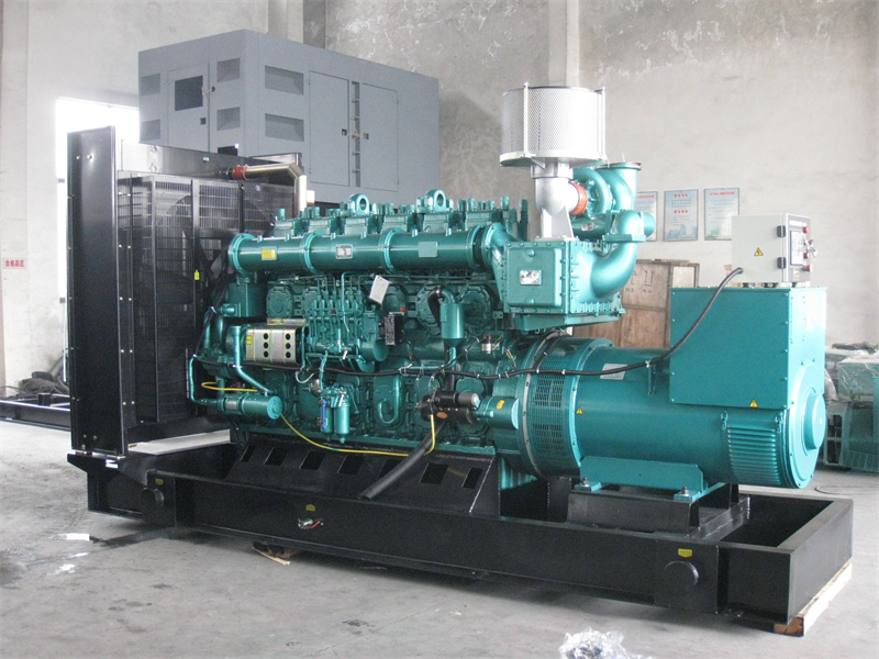 忻府200KW 柴油发电机的油耗是多少?